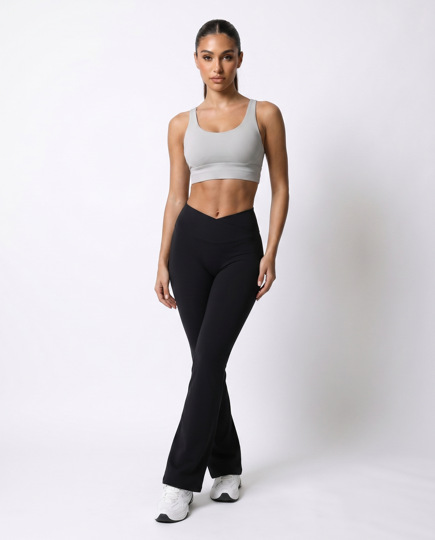V-Flared pants